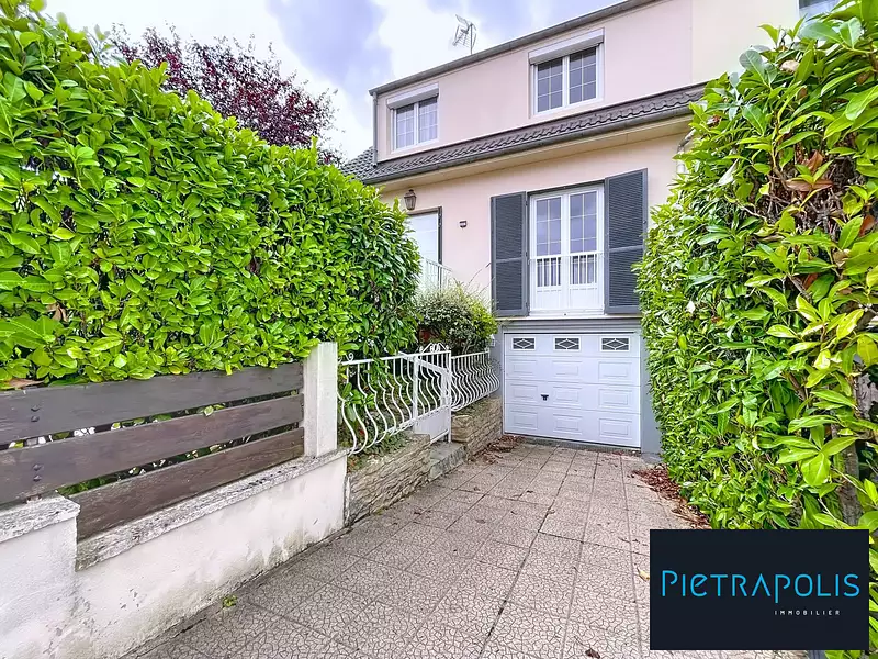 Maison, 81 m²