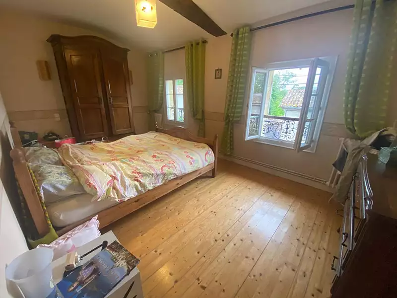 Maison, 250 m²