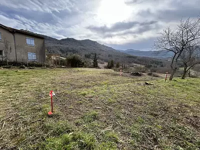 Terrain, 720 m²