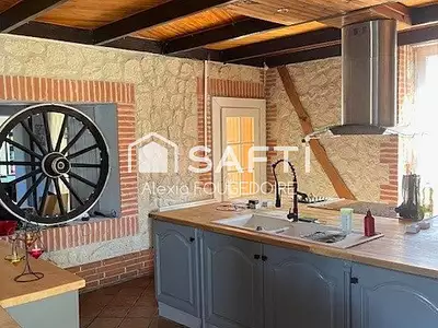 Maison, 236 m²