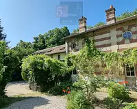 Maison, 370 m²