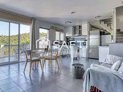 Maison, 156 m²
