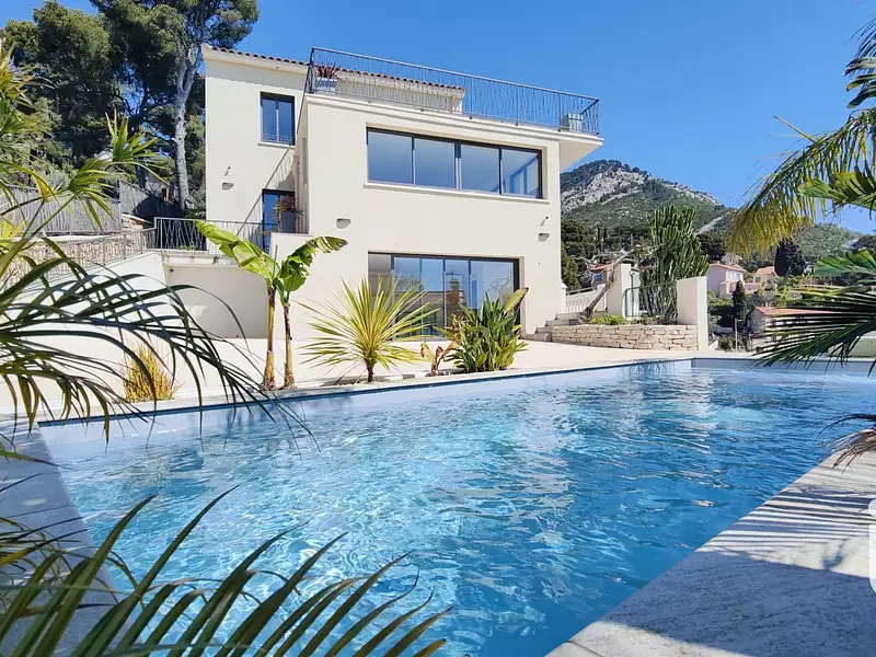 Maison, 175 m²