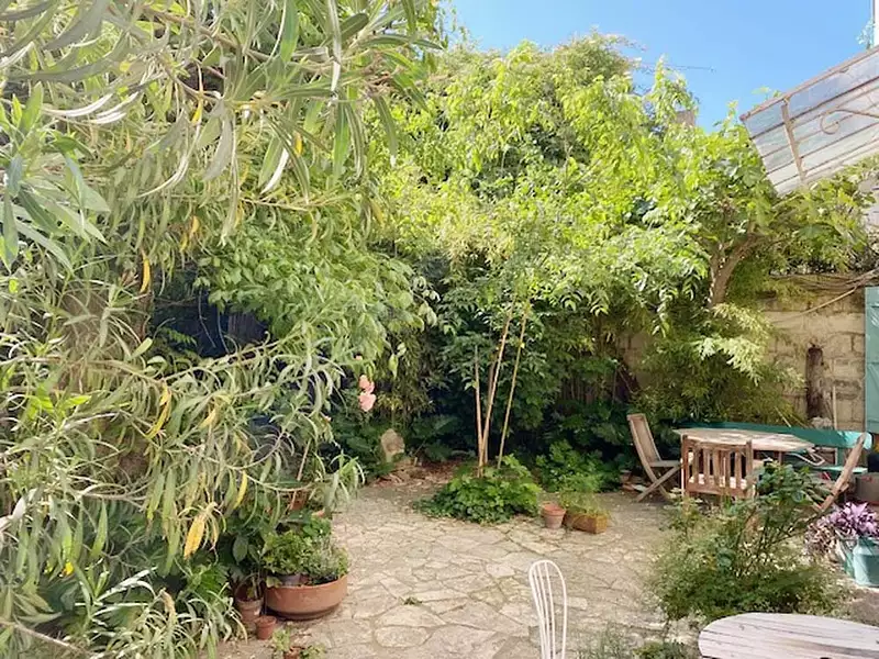 Maison, 250 m²