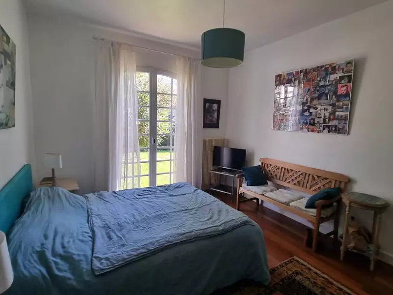 Maison, 233 m²