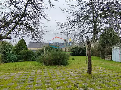 Terrain, 770 m²