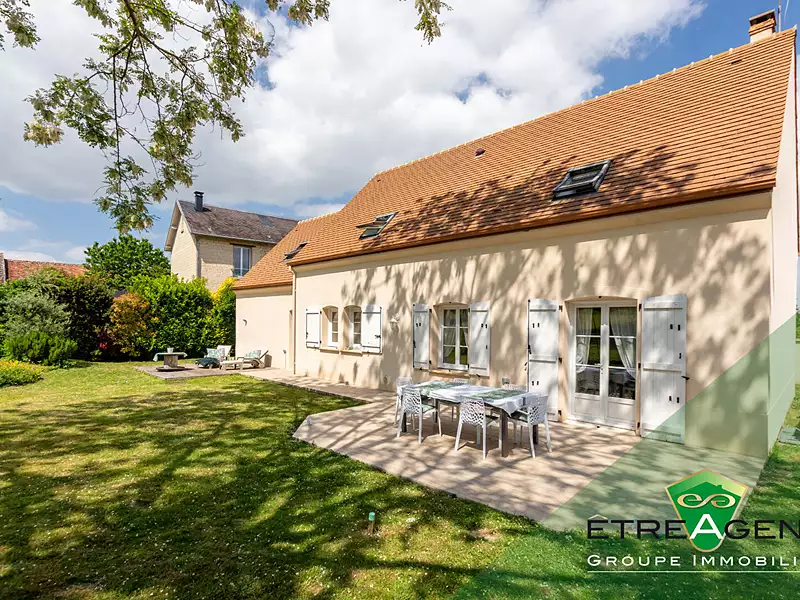 Maison, 150 m²