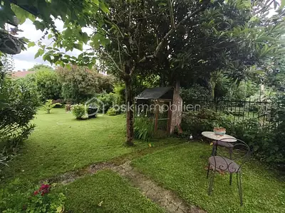 Maison, 225 m²