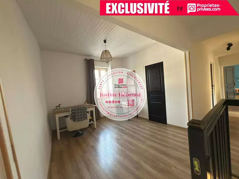 Maison, 197 m²