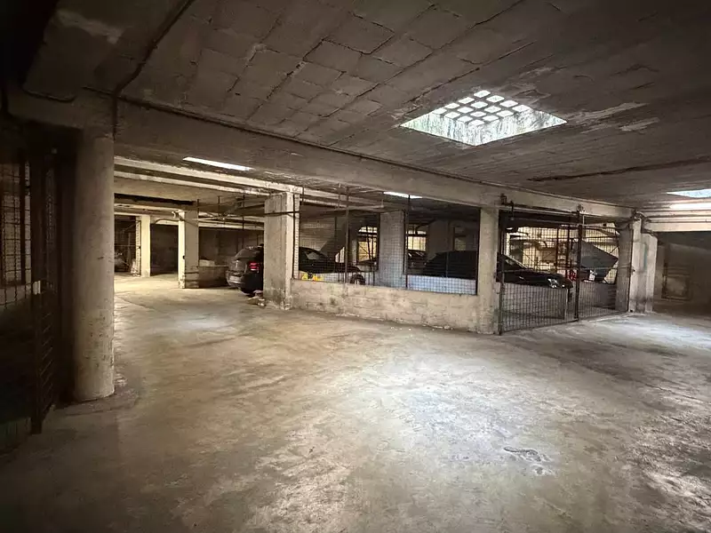 Parking, 13 m²