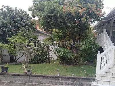 Maison, 175 m²