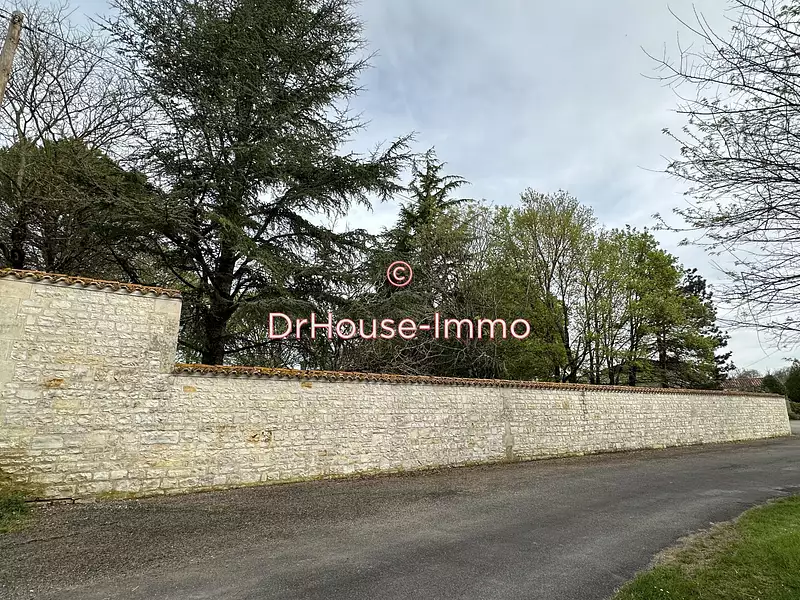 Terrain, 2 705 m²