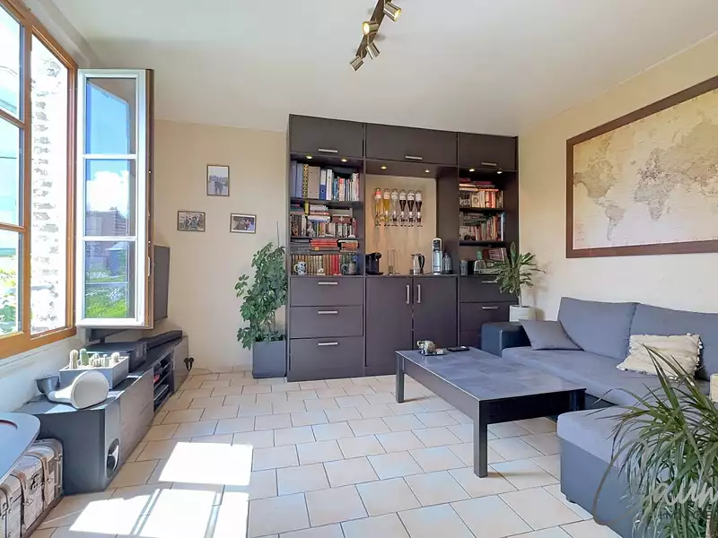 Maison, 75 m²