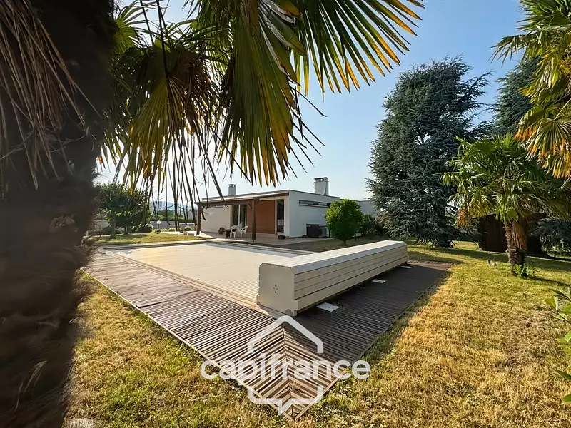 Maison, 99 m²