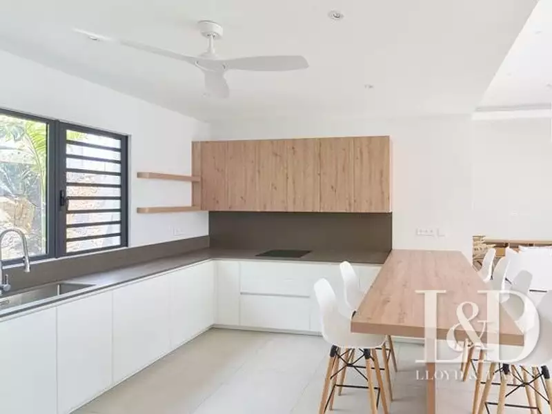 Maison, 333 m²