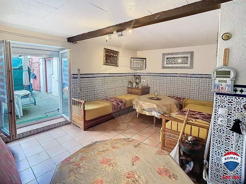 Maison, 240 m²