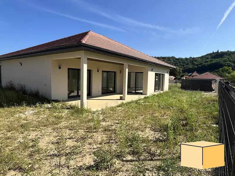 Maison, 147 m²