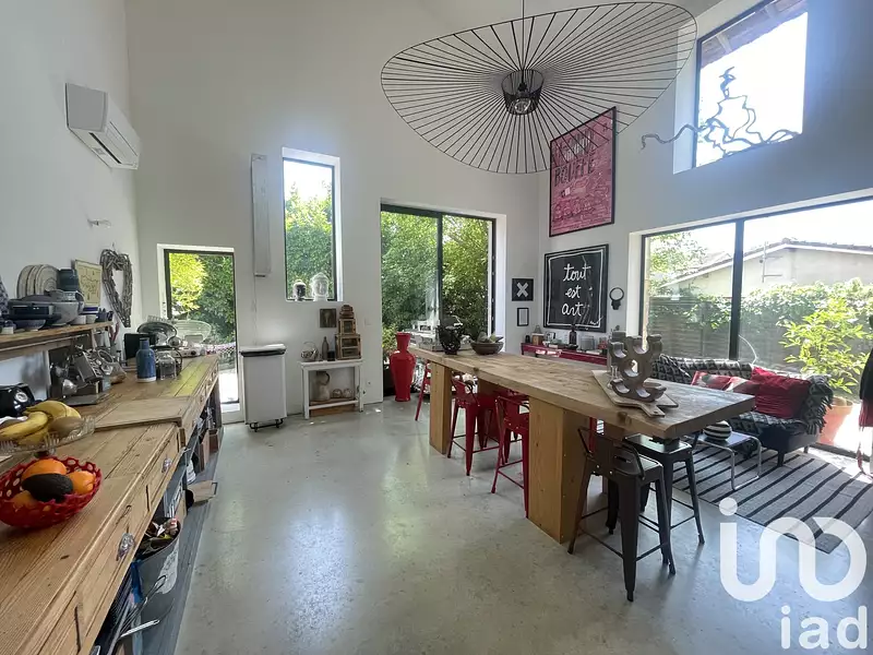 Maison, 228 m²