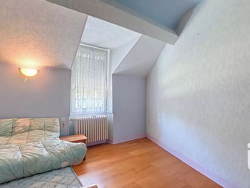 Maison, 215 m²