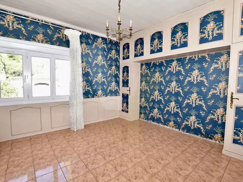 Maison, 320,16 m²