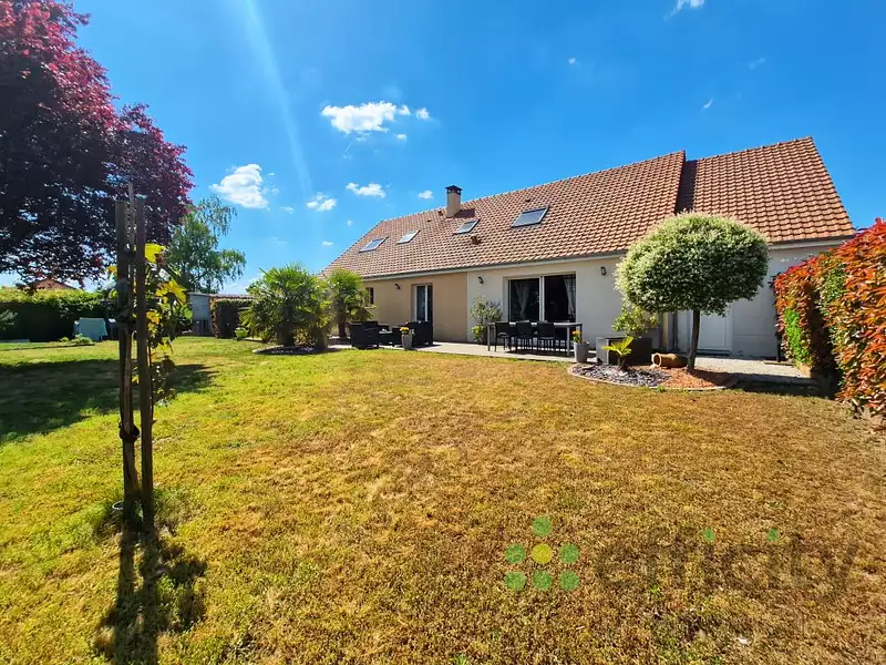 Maison, 160 m²