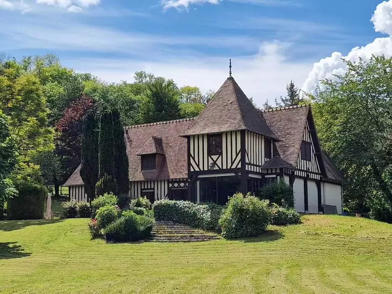 Maison, 300 m²
