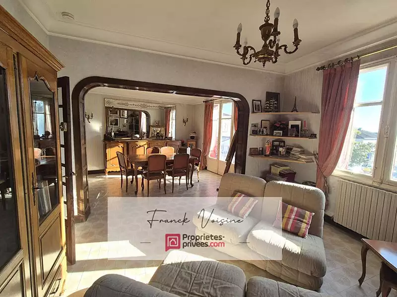 Maison, 321 m²