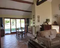 Maison, 251 m²