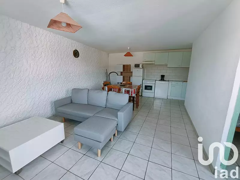 Immeuble, 719 m²