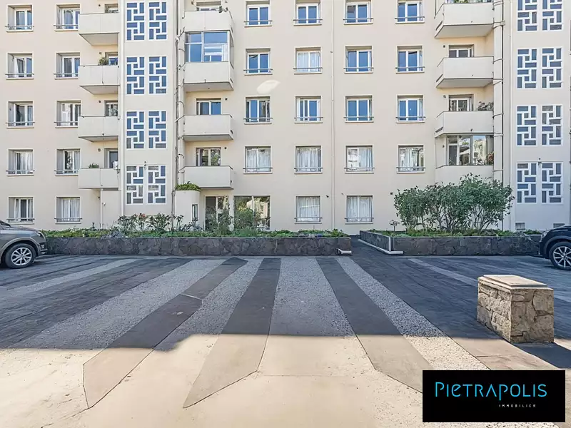 Parking, 11 m²