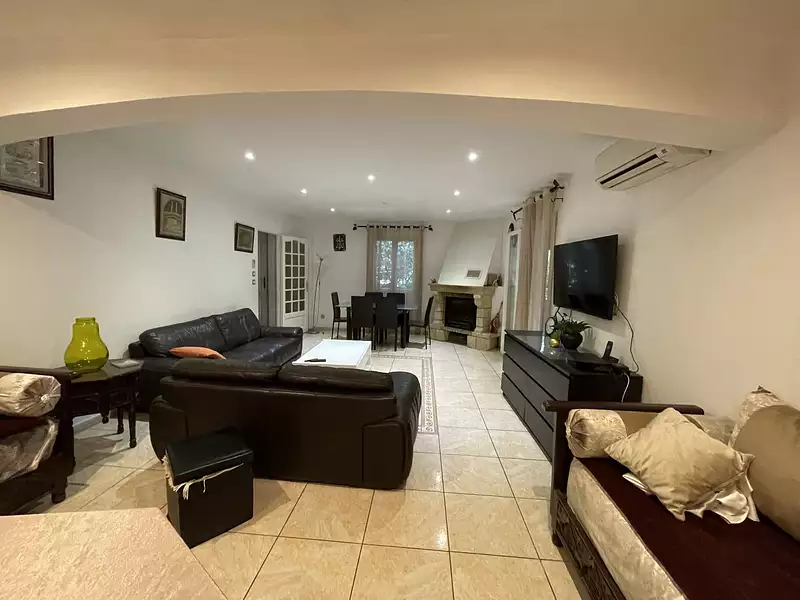 Maison, 115 m²