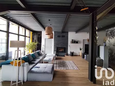 Maison, 166 m²