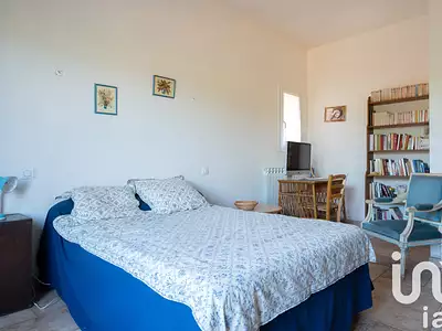 Maison, 268 m²