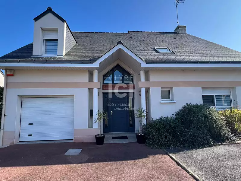 Maison, 153 m²