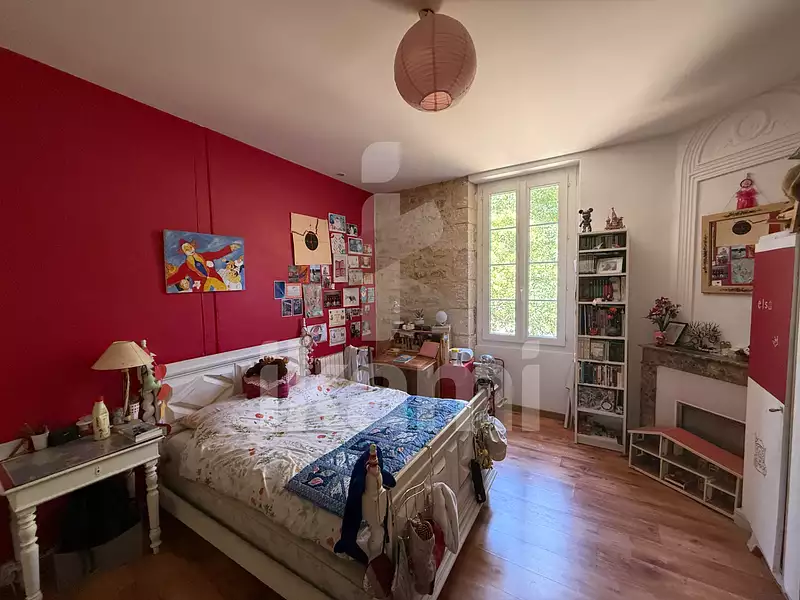 Maison, 356,94 m²