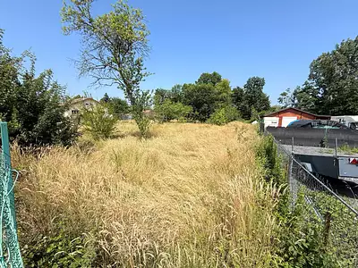 Terrain, 1 870 m²