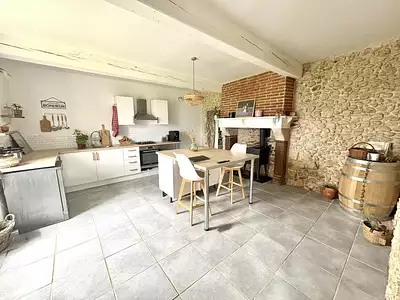 Maison, 200 m²