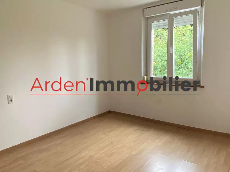 Maison, 121 m²