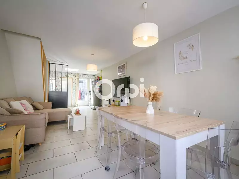 Maison, 72 m²