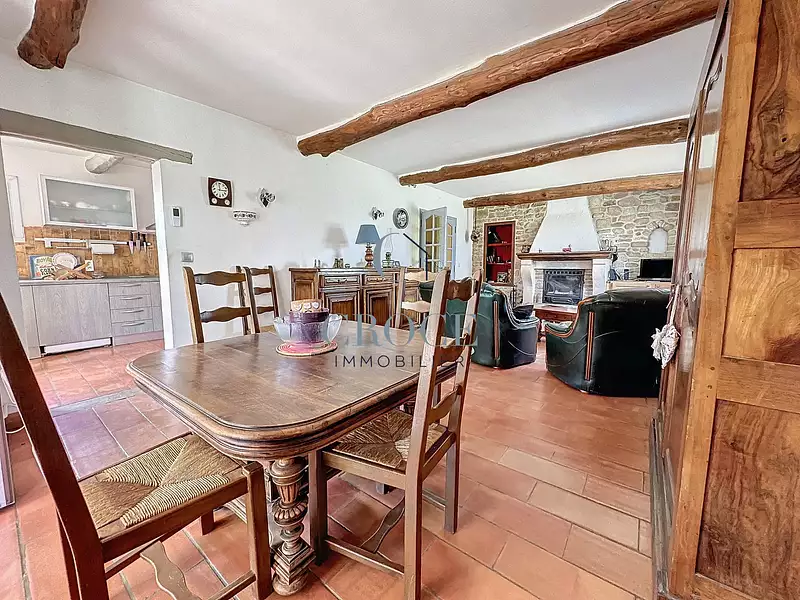 Maison, 236 m²