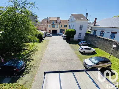Immeuble, 710 m²