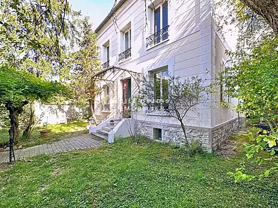 Maison, 147 m²
