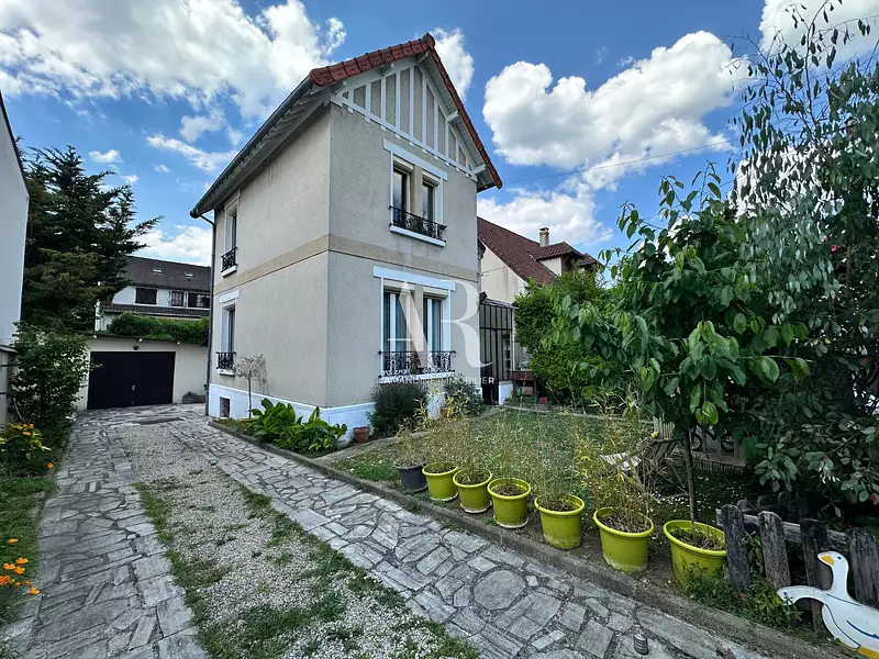 Maison, 95 m²