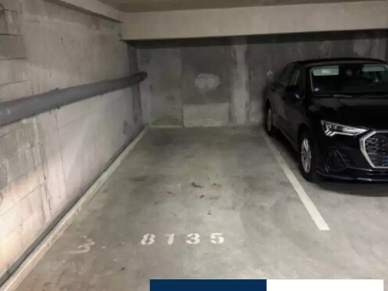 Parking, 12 m²