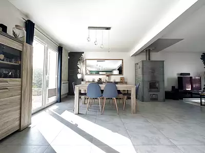 Maison, 157 m²