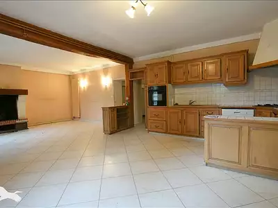 Maison, 230 m²