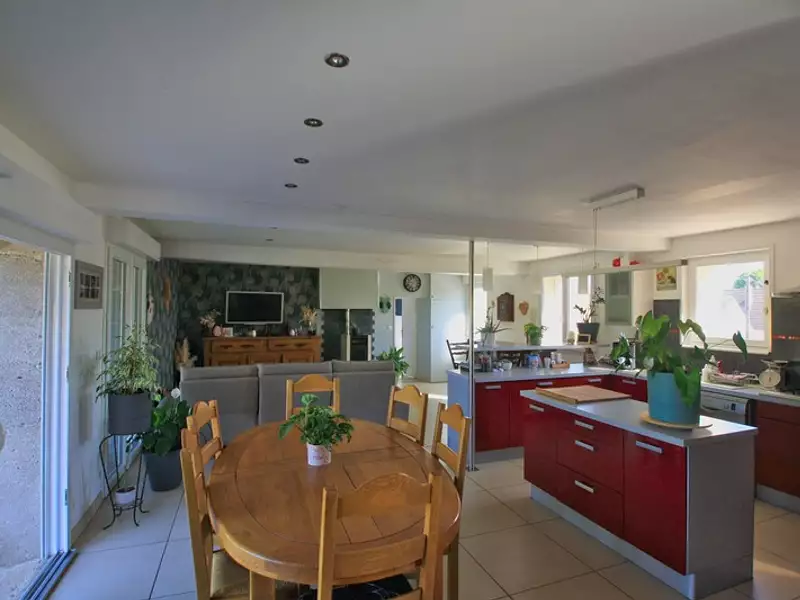 Maison, 190 m²