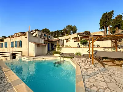 Maison, 170 m²