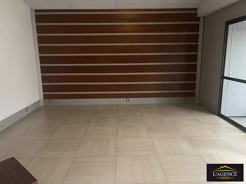 Divers, 414 m²