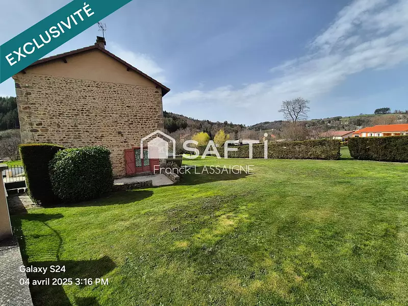 Maison, 230 m²